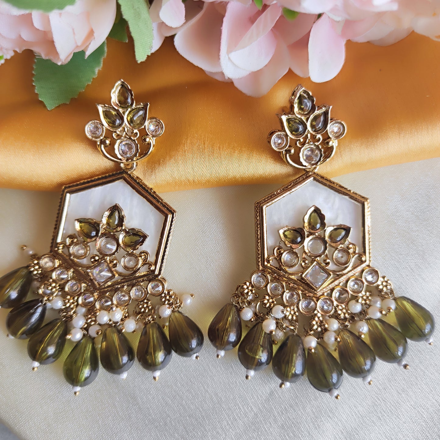 Olive Hex premium kundan earring