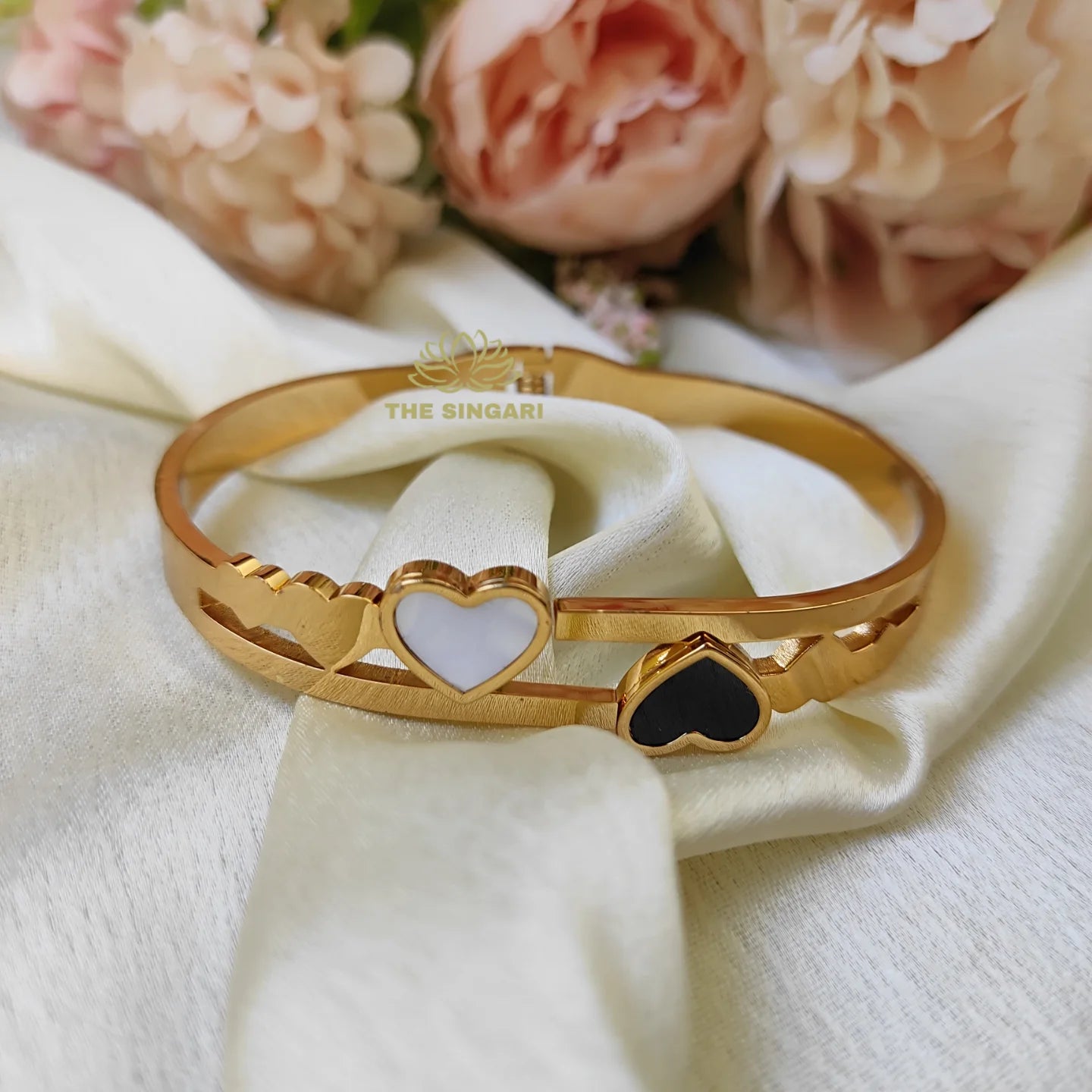 College/ Office best anti tarnish bracelets