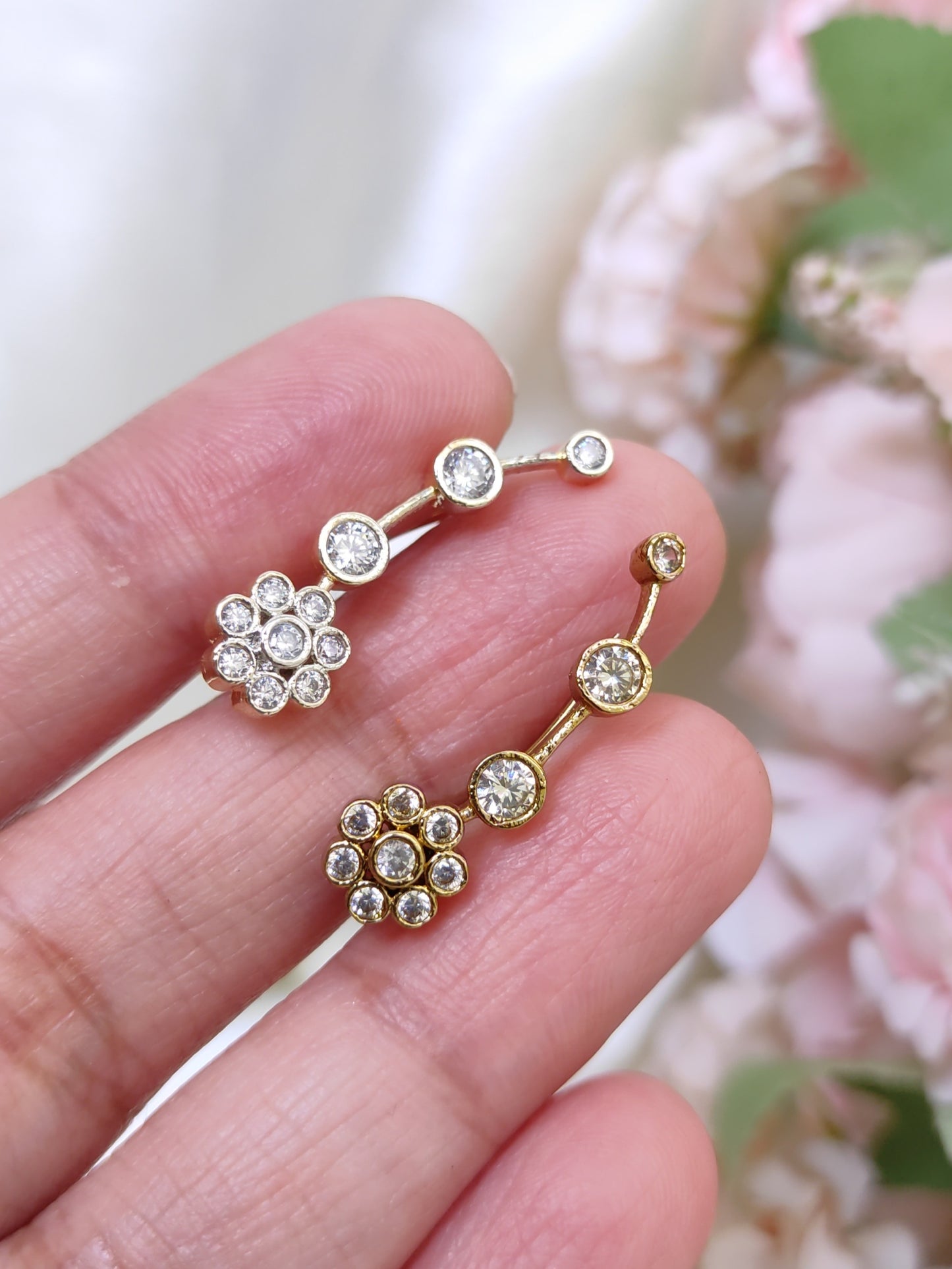 Flower CZ Ear Cuff – Elegant Curve Design