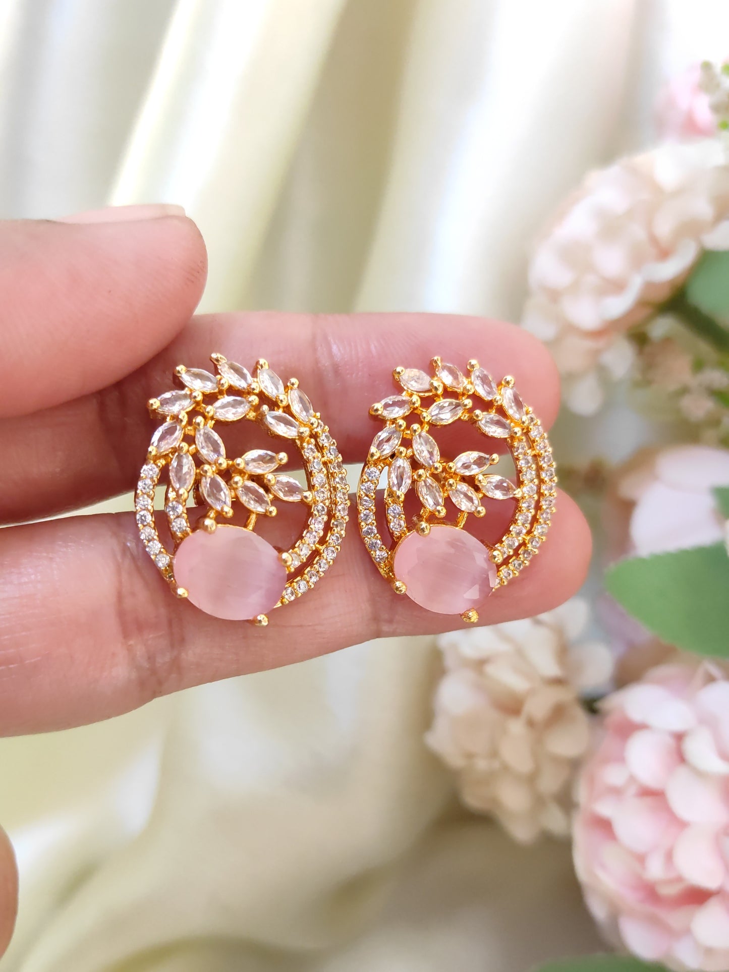 Blush Pink Stone Screw Back Stud Earrings with Oval Stone ā Gold Plated Daily Wear Earrings