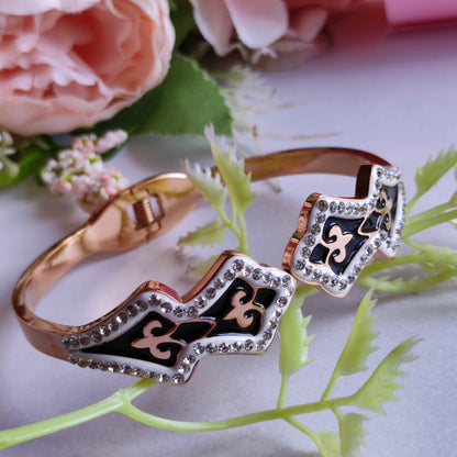Black & white CZ stones beautiful Anti tarnish bracelets