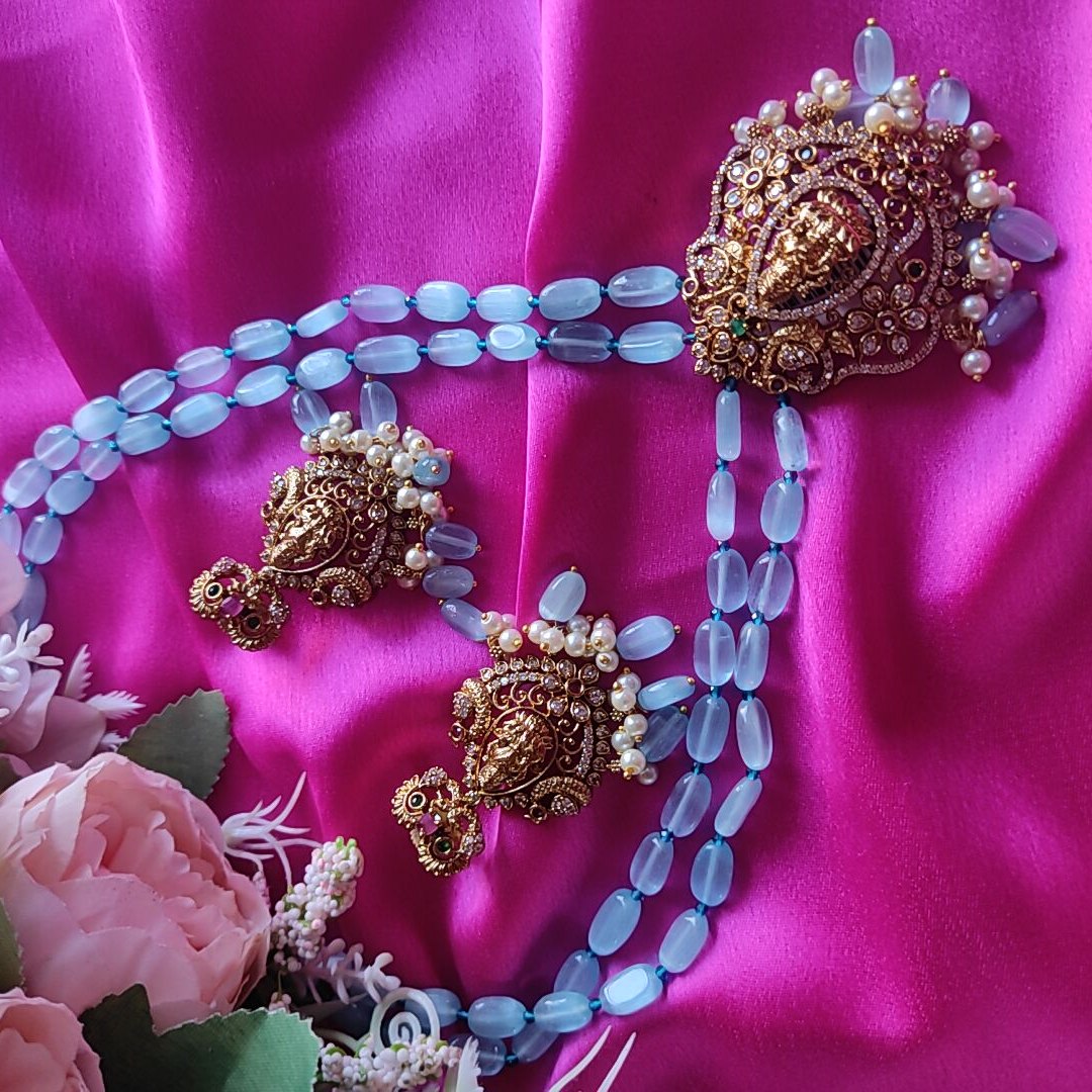 Goddess Lakshmi motif blue monalisa beaded Necklace Set