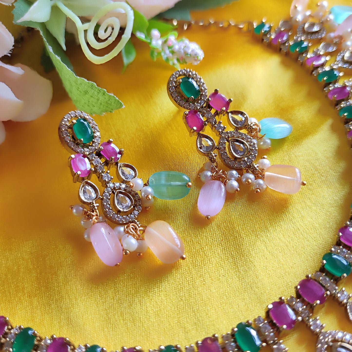 Multi-Color Gold Plated Traditional Kundan Necklace Jewellery Set