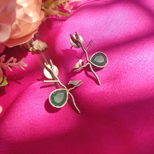 Bird & leaflet earrings  in Green
