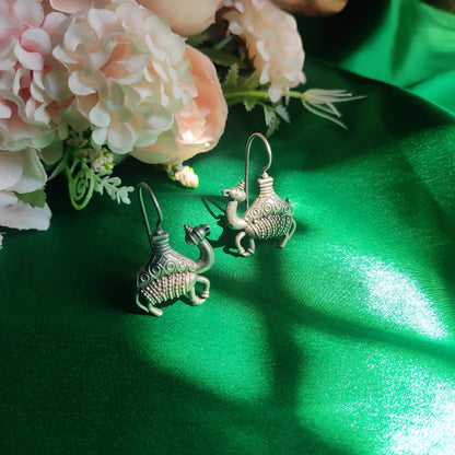 Camel Hanging Earrings