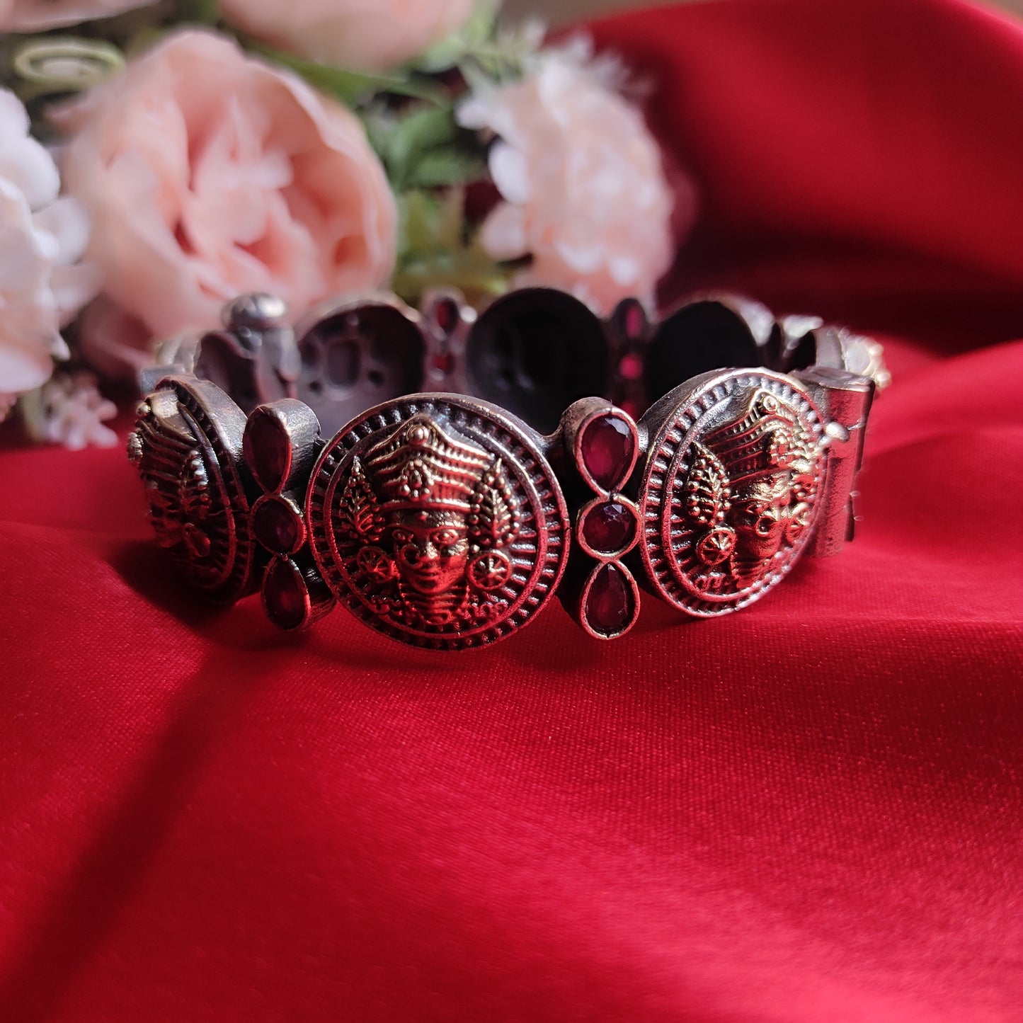Vintage look Dual tone Devi Kada