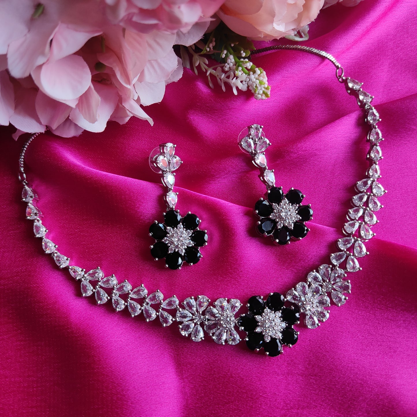 White & Black AD Floral Pendant stone Necklace set