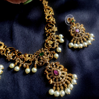 Beautiful gold plated necklace set