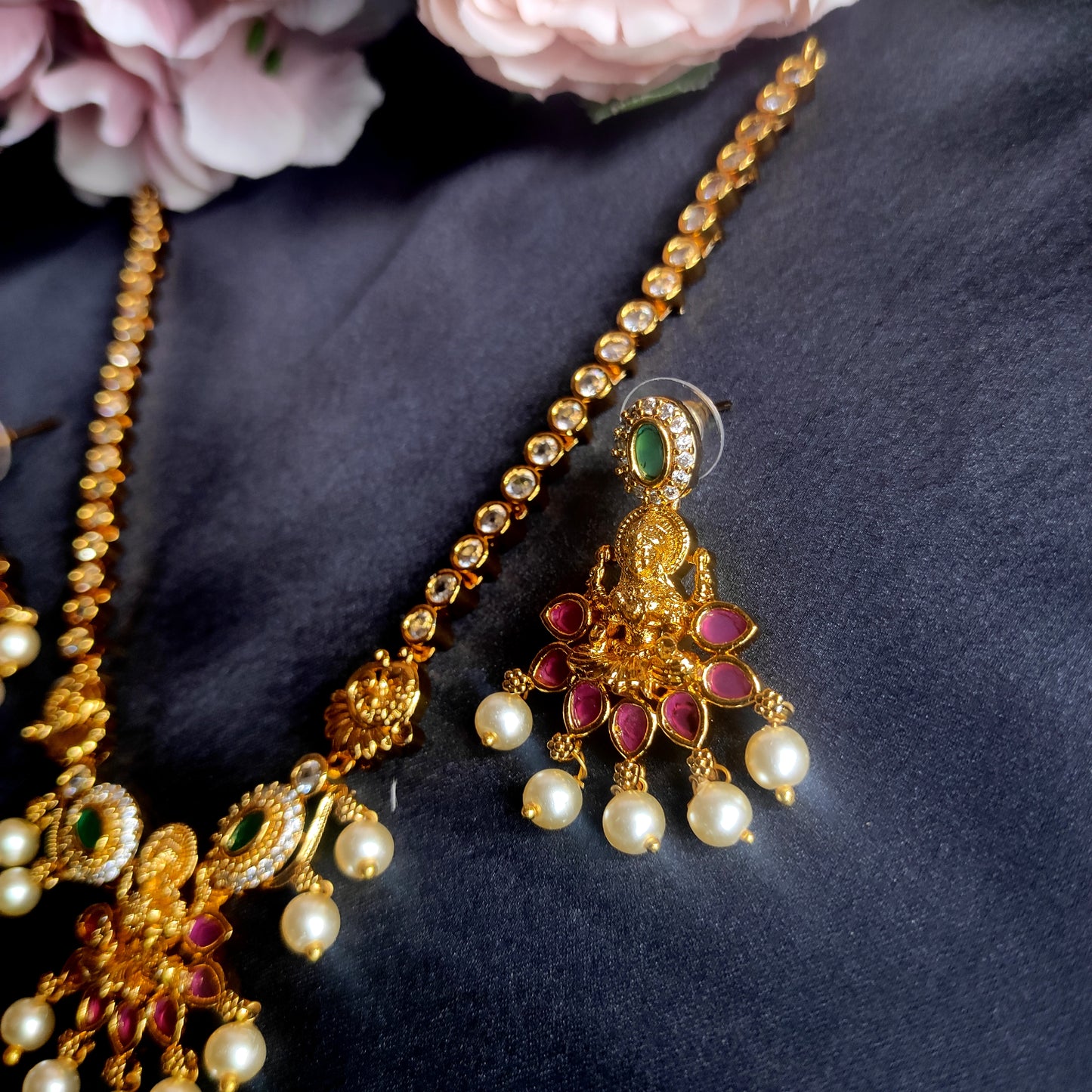 Premium quality short necklace set with lakshmi devi motif