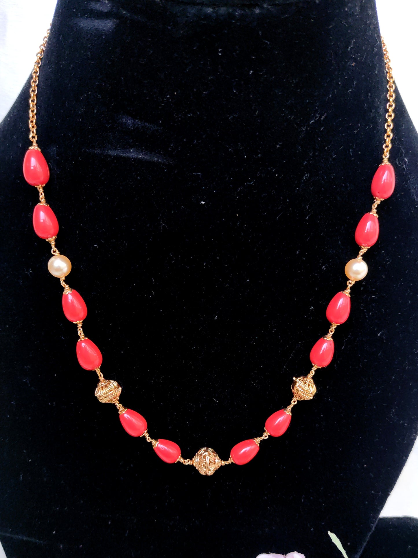 Simple Coral mala necklace