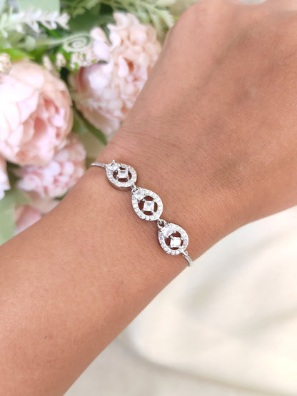 Everyday to Occasion Wear Adjustable American Diamond Bracelet