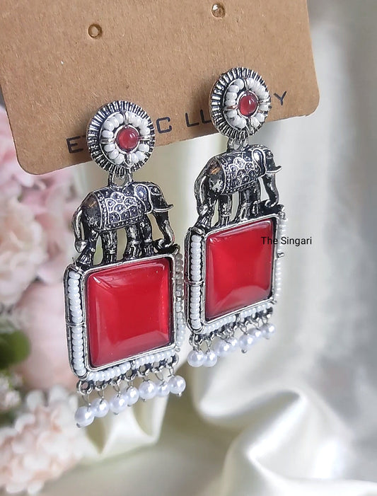 Red elephant🐘 monalisa stone earring