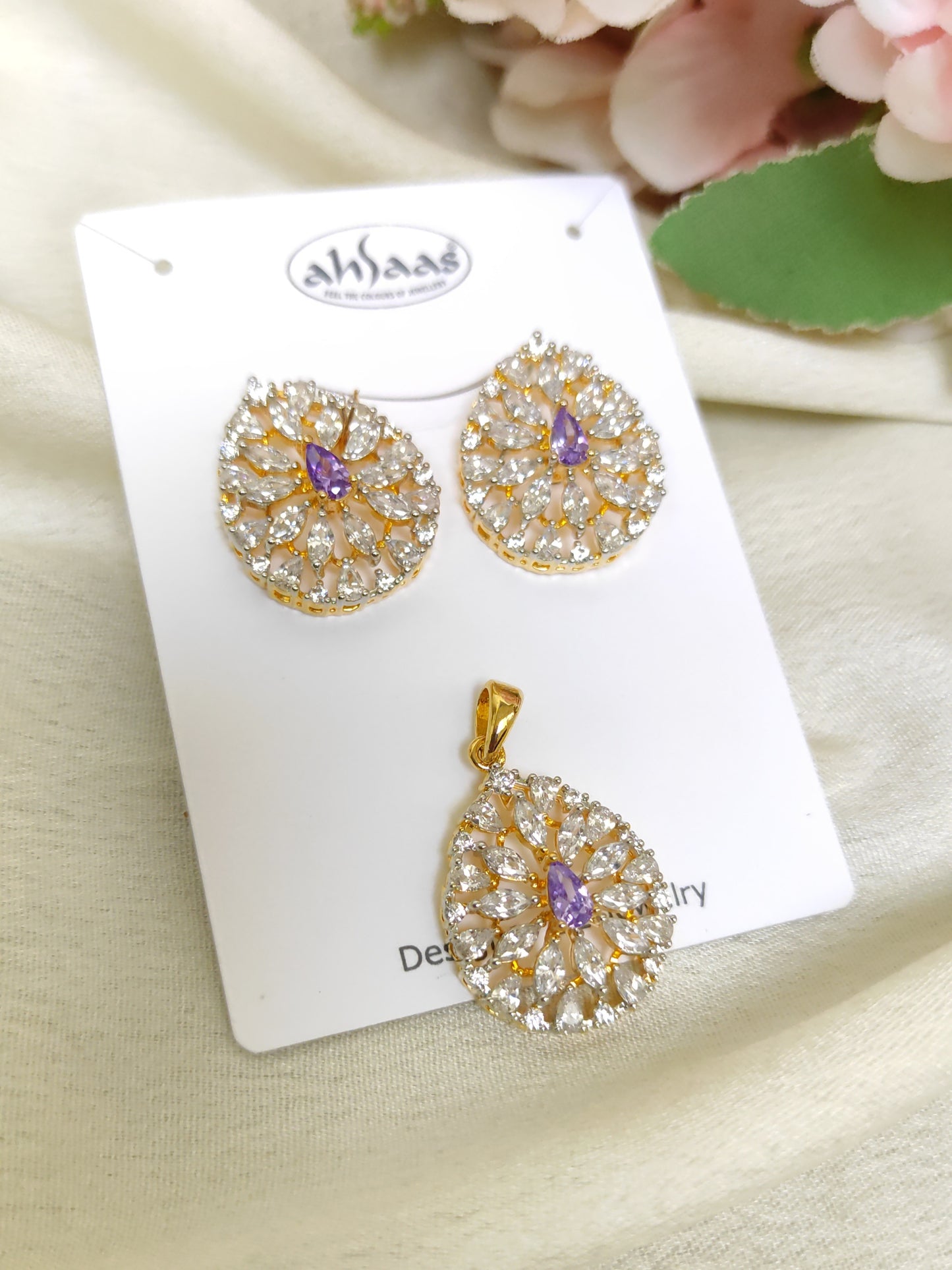 Diamonds look like Purple stone Pendant Set