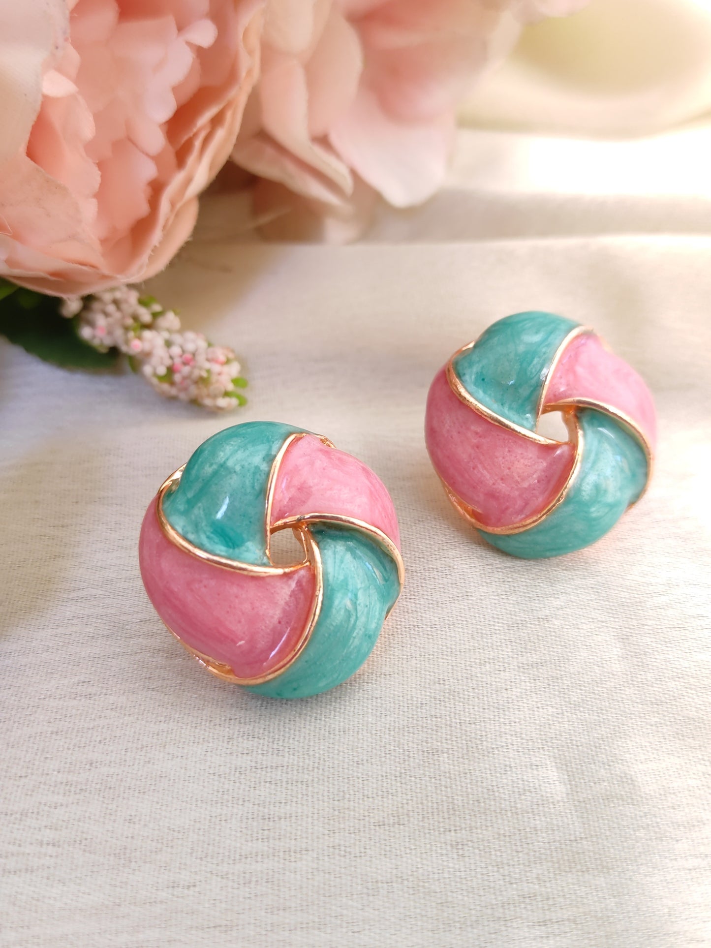 Simple studs for office/ college