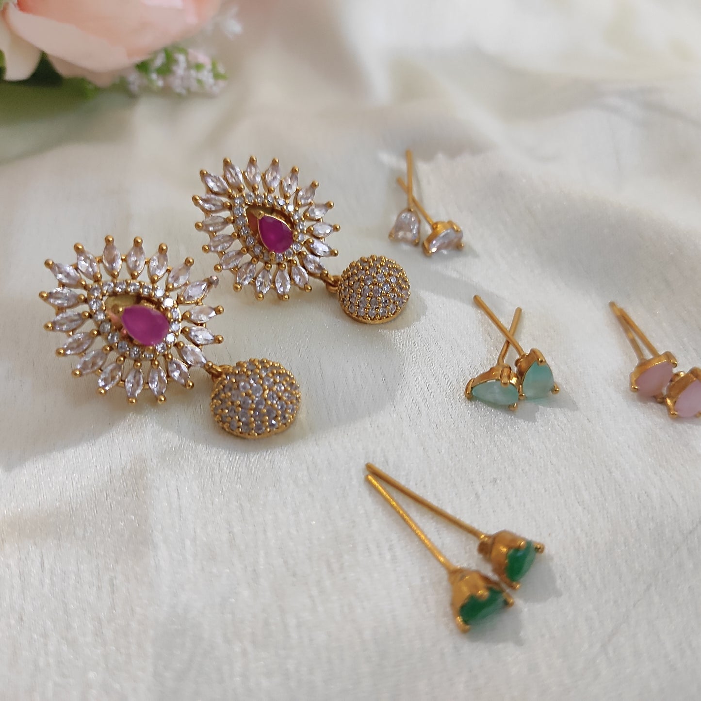 Colour changeable earrings (5 colours)